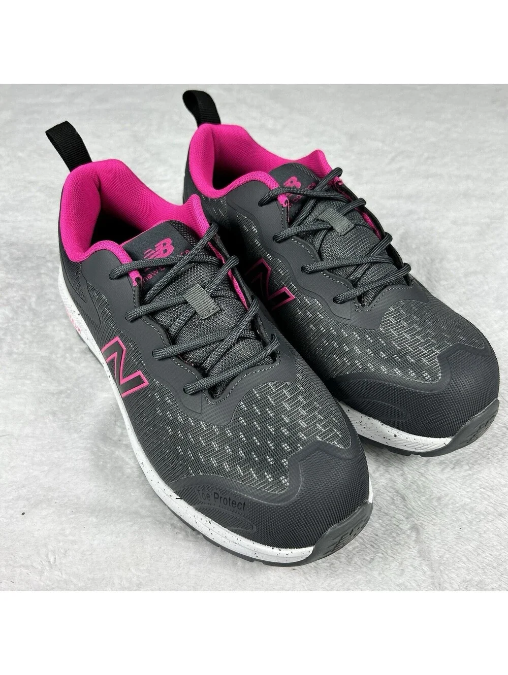 New Balance Women's Composite Toe Logic Industrial Shoes Size 7.5 Wide EH/PR New